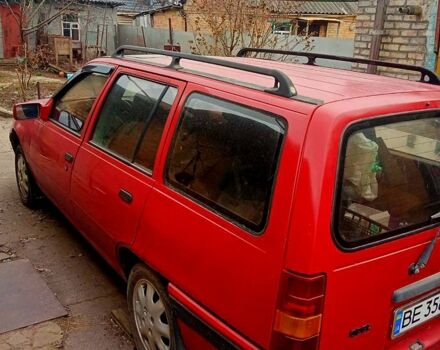 Червоний Опель Кадет, об'ємом двигуна 1.3 л та пробігом 0 тис. км за 1300 $, фото 3 на Automoto.ua