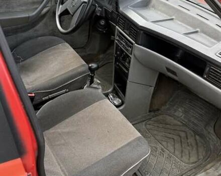 Червоний Опель Кадет, об'ємом двигуна 1.3 л та пробігом 86 тис. км за 1200 $, фото 4 на Automoto.ua