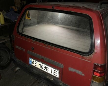 Опель Кадет 1988 в Днепре (Днепропетровске) на Automoto.ua Красный Опель Кадет, объемом двигателя 1.3 л и пробегом 80 тыс. км за 263 $, фото 6 на Automoto.ua