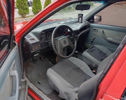 Красный Опель Кадет, объемом двигателя 0 л и пробегом 400 тыс. км за 789 $, фото 7 на Automoto.ua