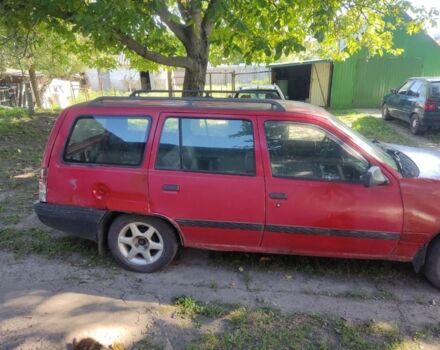 Красный Опель Кадет, объемом двигателя 1.4 л и пробегом 10 тыс. км за 500 $, фото 1 на Automoto.ua