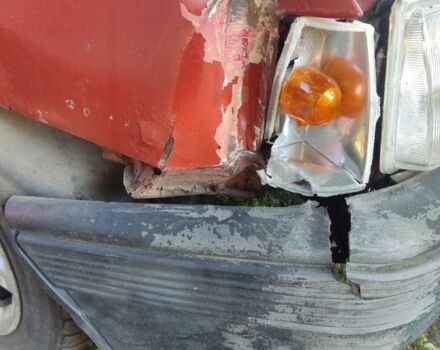 Красный Опель Кадет, объемом двигателя 1.4 л и пробегом 10 тыс. км за 500 $, фото 5 на Automoto.ua