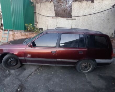 Красный Опель Кадет, объемом двигателя 0 л и пробегом 123 тыс. км за 400 $, фото 1 на Automoto.ua