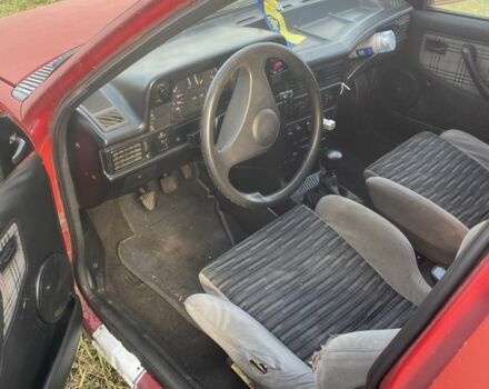 Красный Опель Кадет, объемом двигателя 1.6 л и пробегом 400 тыс. км за 700 $, фото 2 на Automoto.ua