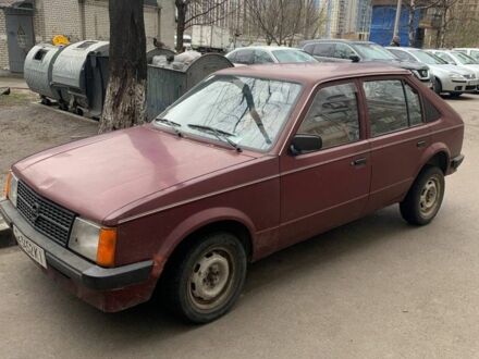 Опель Кадет 1983 в Фастове на Automoto.ua Красный Опель Кадет, объемом двигателя 0 л и пробегом 35 тыс. км за 700 $, фото 1 на Automoto.ua