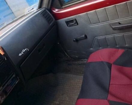 Красный Опель Кадет, объемом двигателя 1.6 л и пробегом 999 тыс. км за 1000 $, фото 1 на Automoto.ua