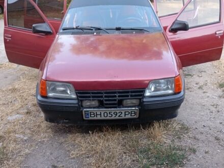 Опель Кадет 1984 в Одессе на Automoto.ua Красный Опель Кадет, объемом двигателя 1.6 л и пробегом 79 тыс. км за 1150 $, фото 1 на Automoto.ua