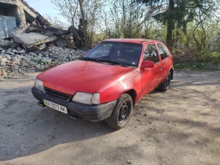 Опель Кадет 1985 у Изюме на Automoto.ua Червоний Опель Кадет, об'ємом двигуна 1.6 л та пробігом 13 тис. км за 900 $, фото 1 на Automoto.ua