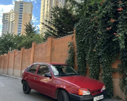 Червоний Опель Кадет, об'ємом двигуна 1.6 л та пробігом 3 тис. км за 1100 $, фото 1 на Automoto.ua