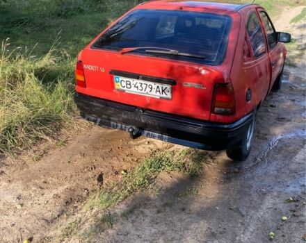 Червоний Опель Кадет, об'ємом двигуна 1.6 л та пробігом 300 тис. км за 350 $, фото 1 на Automoto.ua