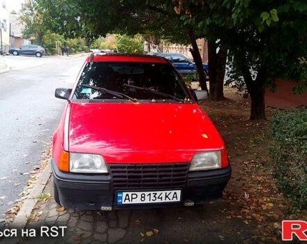 Красный Опель Кадет, объемом двигателя 1.3 л и пробегом 111 тыс. км за 850 $, фото 1 на Automoto.ua