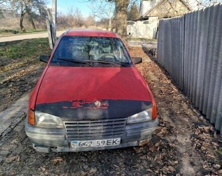 Червоний Опель Кадет, об'ємом двигуна 0 л та пробігом 94 тис. км за 638 $, фото 1 на Automoto.ua