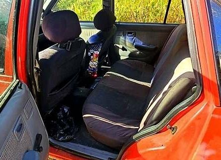 Красный Опель Кадет, объемом двигателя 1.3 л и пробегом 300 тыс. км за 1190 $, фото 1 на Automoto.ua