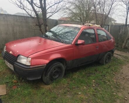 Красный Опель Кадет, объемом двигателя 1.6 л и пробегом 145 тыс. км за 640 $, фото 1 на Automoto.ua