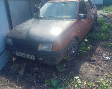 Красный Опель Кадет, объемом двигателя 1.6 л и пробегом 170 тыс. км за 600 $, фото 1 на Automoto.ua