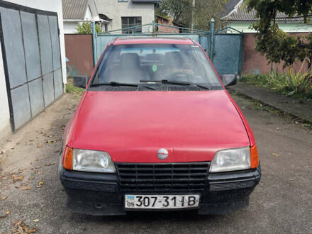 Опель Кадет 1987 в Ивано-Франковске на Automoto.ua Красный Опель Кадет, объемом двигателя 0 л и пробегом 65 тыс. км за 718 $, фото 1 на Automoto.ua