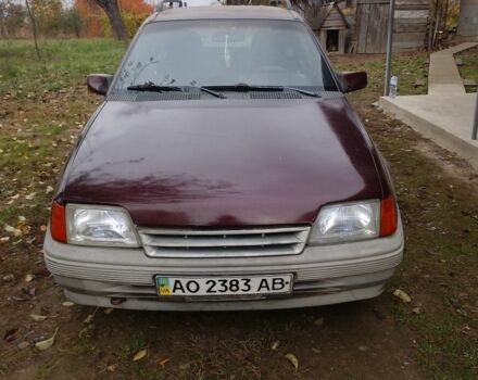 Красный Опель Кадет, объемом двигателя 1 л и пробегом 1000 тыс. км за 400 $, фото 1 на Automoto.ua