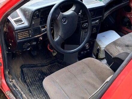 Червоний Опель Кадет, об'ємом двигуна 2 л та пробігом 120 тис. км за 600 $, фото 1 на Automoto.ua