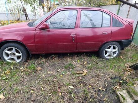 Красный Опель Кадет, объемом двигателя 1.3 л и пробегом 3 тыс. км за 300 $, фото 1 на Automoto.ua