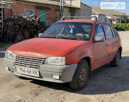 Червоний Опель Кадет, об'ємом двигуна 1.3 л та пробігом 39 тис. км за 1000 $, фото 1 на Automoto.ua