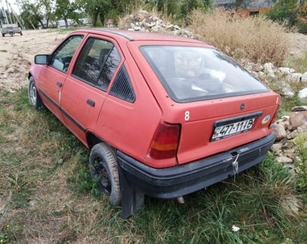 Красный Опель Кадет, объемом двигателя 1 л и пробегом 100 тыс. км за 350 $, фото 1 на Automoto.ua