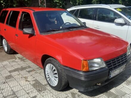 Красный Опель Кадет, объемом двигателя 1.8 л и пробегом 250 тыс. км за 720 $, фото 1 на Automoto.ua