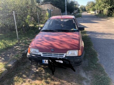 Опель Кадет 1988 в Обухове на Automoto.ua Красный Опель Кадет, объемом двигателя 1.3 л и пробегом 550 тыс. км за 700 $, фото 1 на Automoto.ua