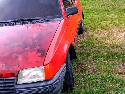Опель Кадет 1988 в Ямполь на Automoto.ua Красный Опель Кадет, объемом двигателя 1.3 л и пробегом 250 тыс. км за 1200 $, фото 1 на Automoto.ua