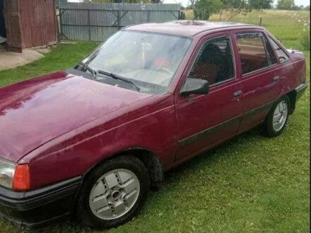 Опель Кадет 1989 в Стрые на Automoto.ua Красный Опель Кадет, объемом двигателя 0 л и пробегом 400 тыс. км за 550 $, фото 1 на Automoto.ua