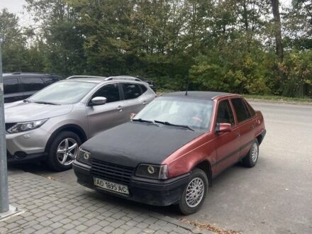 Красный Опель Кадет, объемом двигателя 1.7 л и пробегом 160 тыс. км за 800 $, фото 1 на Automoto.ua