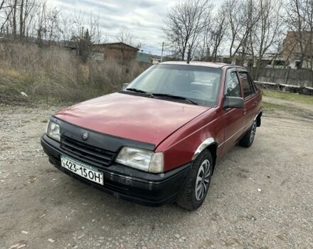 Красный Опель Кадет, объемом двигателя 1.5 л и пробегом 250 тыс. км за 599 $, фото 1 на Automoto.ua