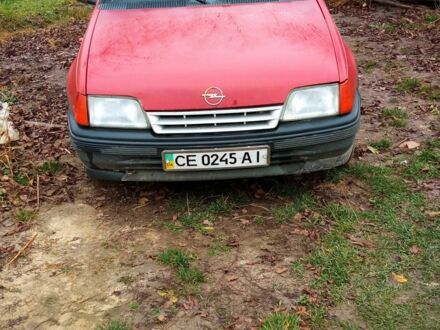 Червоний Опель Кадет, об'ємом двигуна 1.4 л та пробігом 200 тис. км за 1000 $, фото 1 на Automoto.ua