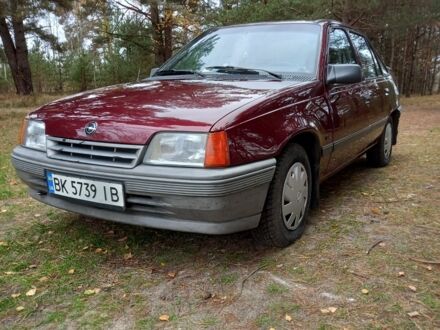 Опель Кадет 1990 у Костополе на Automoto.ua Червоний Опель Кадет, об'ємом двигуна 1.6 л та пробігом 99 тис. км за 1400 $, фото 1 на Automoto.ua