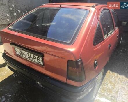 Червоний Опель Кадет, об'ємом двигуна 1.6 л та пробігом 32 тис. км за 1000 $, фото 1 на Automoto.ua