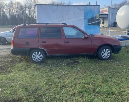 Красный Опель Кадет, объемом двигателя 1.6 л и пробегом 400 тыс. км за 700 $, фото 1 на Automoto.ua