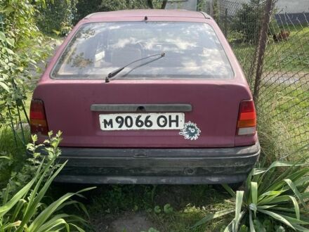 Красный Опель Кадет, объемом двигателя 1.3 л и пробегом 50 тыс. км за 372 $, фото 1 на Automoto.ua