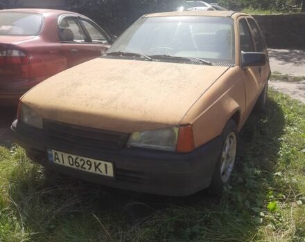 Червоний Опель Кадет, об'ємом двигуна 1.3 л та пробігом 100 тис. км за 550 $, фото 1 на Automoto.ua
