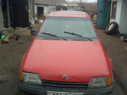 Красный Опель Кадет, объемом двигателя 1 л и пробегом 3 тыс. км за 426 $, фото 1 на Automoto.ua