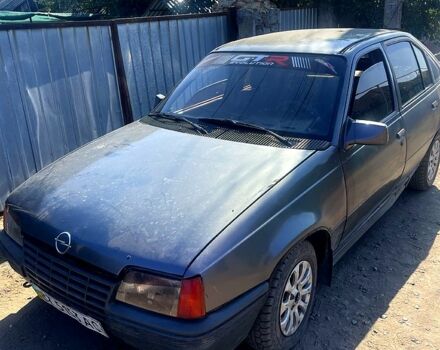 Опель Кадет, объемом двигателя 1.3 л и пробегом 120 тыс. км за 830 $, фото 3 на Automoto.ua