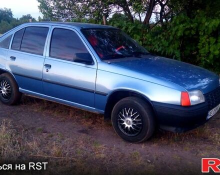 Опель Кадет, объемом двигателя 1.3 л и пробегом 150 тыс. км за 1150 $, фото 3 на Automoto.ua