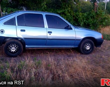 Опель Кадет, объемом двигателя 1.3 л и пробегом 150 тыс. км за 1150 $, фото 4 на Automoto.ua