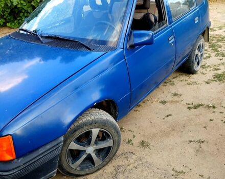 Опель Кадет, объемом двигателя 1.6 л и пробегом 300 тыс. км за 1200 $, фото 1 на Automoto.ua