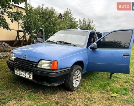 Опель Кадет, объемом двигателя 1.3 л и пробегом 30 тыс. км за 1600 $, фото 3 на Automoto.ua