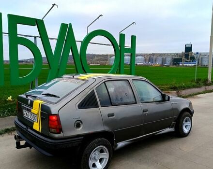 Опель Кадет, объемом двигателя 1.5 л и пробегом 200 тыс. км за 1100 $, фото 5 на Automoto.ua