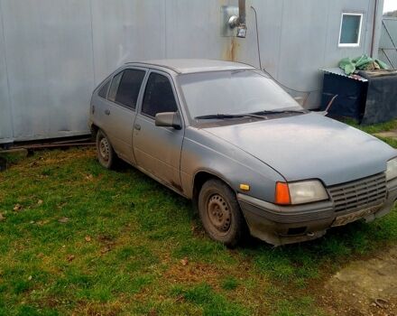 Опель Кадет, объемом двигателя 1.4 л и пробегом 0 тыс. км за 1000 $, фото 1 на Automoto.ua