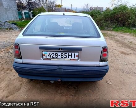 Опель Кадет, объемом двигателя 1.6 л и пробегом 100 тыс. км за 1000 $, фото 7 на Automoto.ua