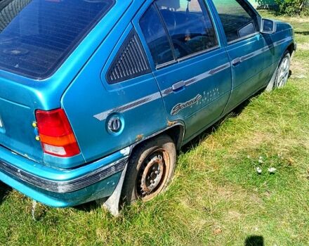 Опель Кадет, объемом двигателя 1.7 л и пробегом 0 тыс. км за 1000 $, фото 1 на Automoto.ua