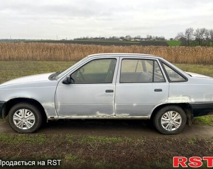 Опель Кадет, объемом двигателя 1.3 л и пробегом 0 тыс. км за 830 $, фото 2 на Automoto.ua