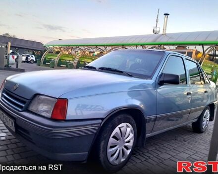 Опель Кадет, об'ємом двигуна 1.6 л та пробігом 200 тис. км за 1700 $, фото 2 на Automoto.ua