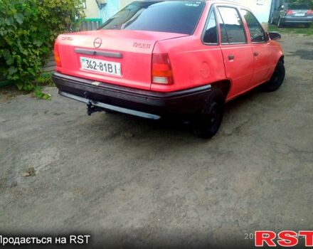 Опель Кадет, объемом двигателя 1.3 л и пробегом 0 тыс. км за 900 $, фото 3 на Automoto.ua